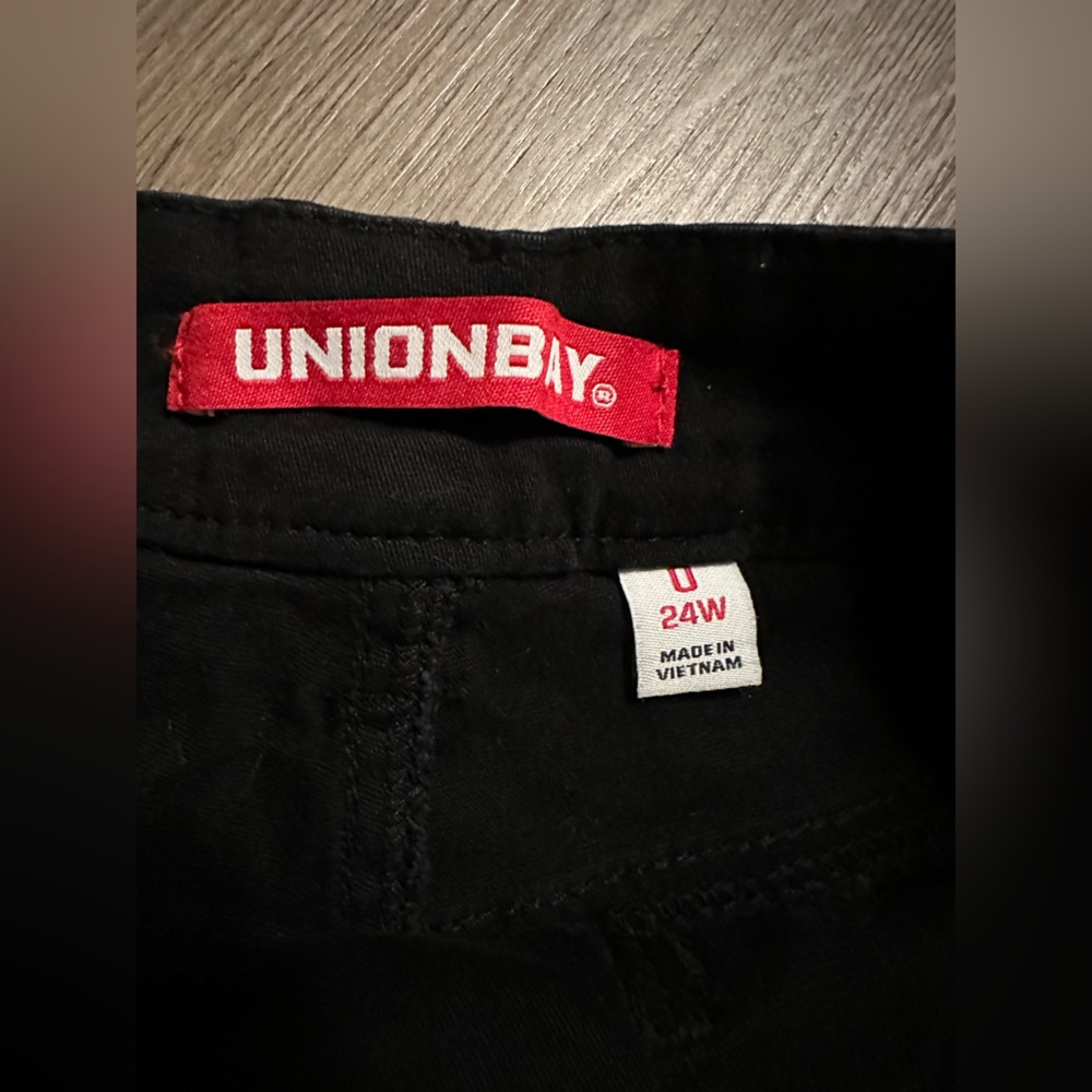 Women’s Union Bay shorts- size 0 (24) - Picture 2 of 4